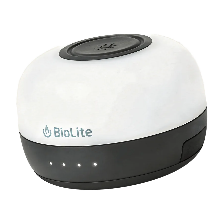 BioLite-Laterne, Kurbellampe und Kerze der BlackoutBox